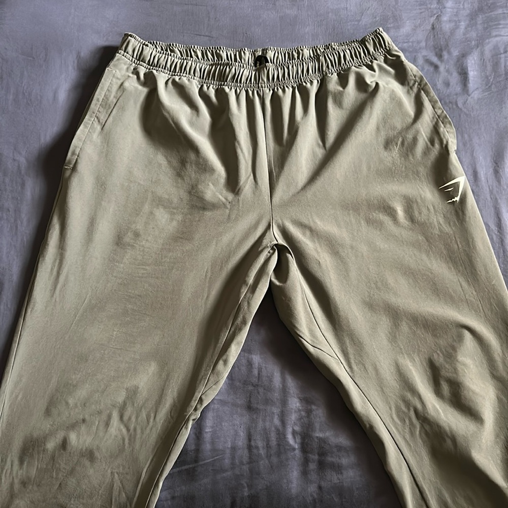 Gymshark Gray Sweatpants Relaxed Fit Joggers